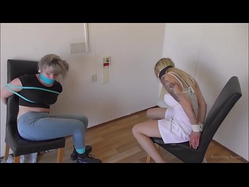 ❤️ Umlutha / uboshwe futhi uboshwe / intombazane ecindezelekile Izocansi kithi zu.hdpornpics.ru ❌️